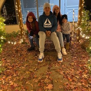 Meet your Posher, Carlos david